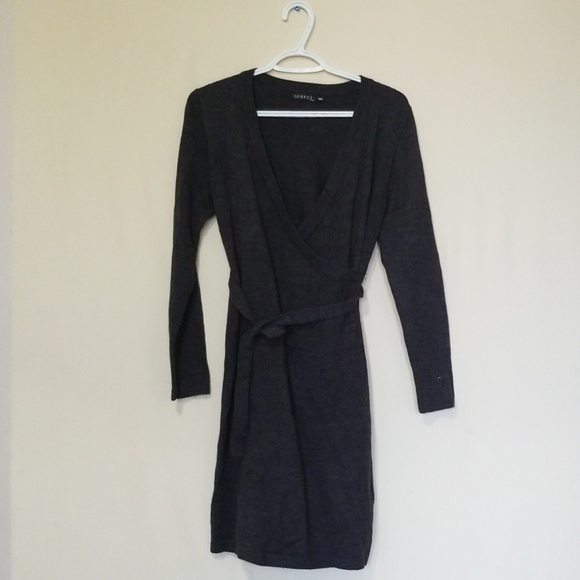 🌹Wool wrap around dress - Picture 1 of 3